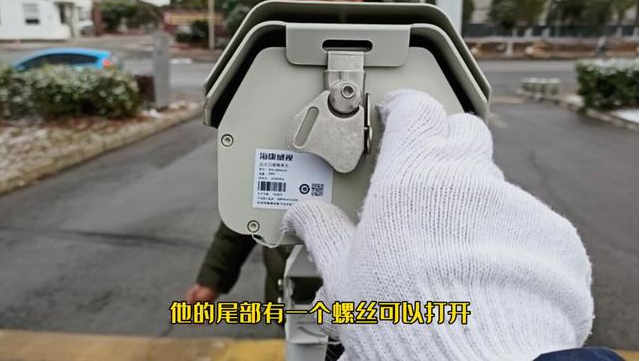 車牌識別攝像機和普通攝像機有哪些區(qū)別？